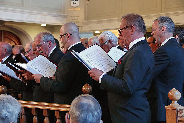 25 jaar Waarder helpt Roemenië met zangavond van Conforza_31